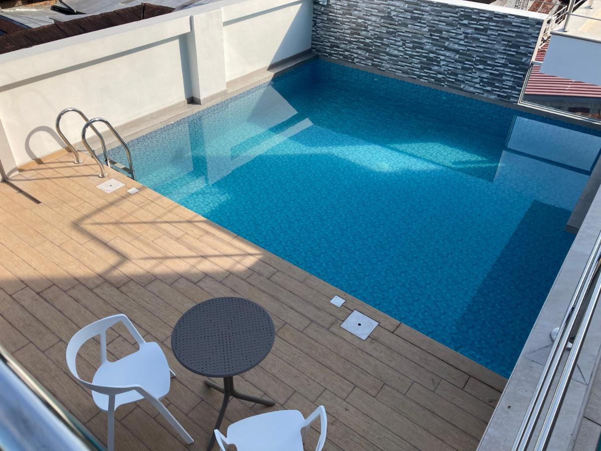 Hotel Europa Икитос Экстерьер фото