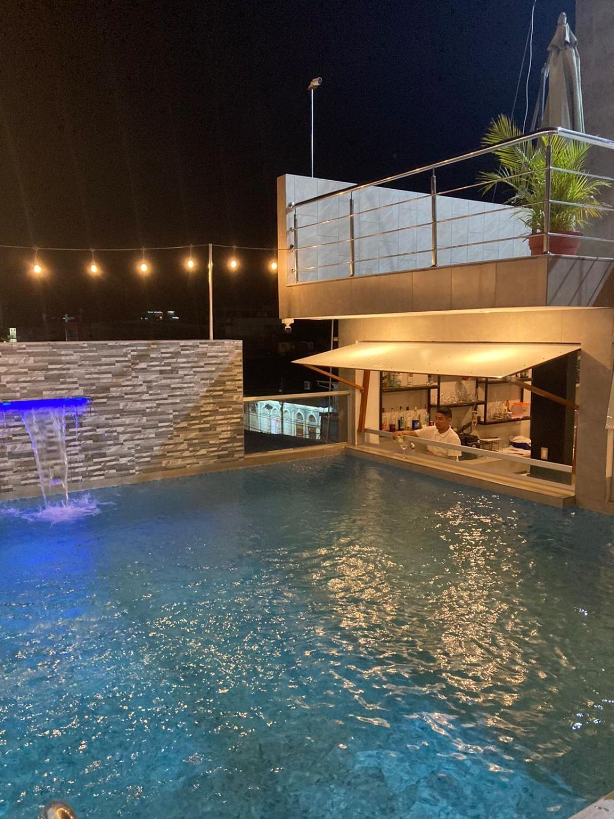 Hotel Europa Икитос Экстерьер фото