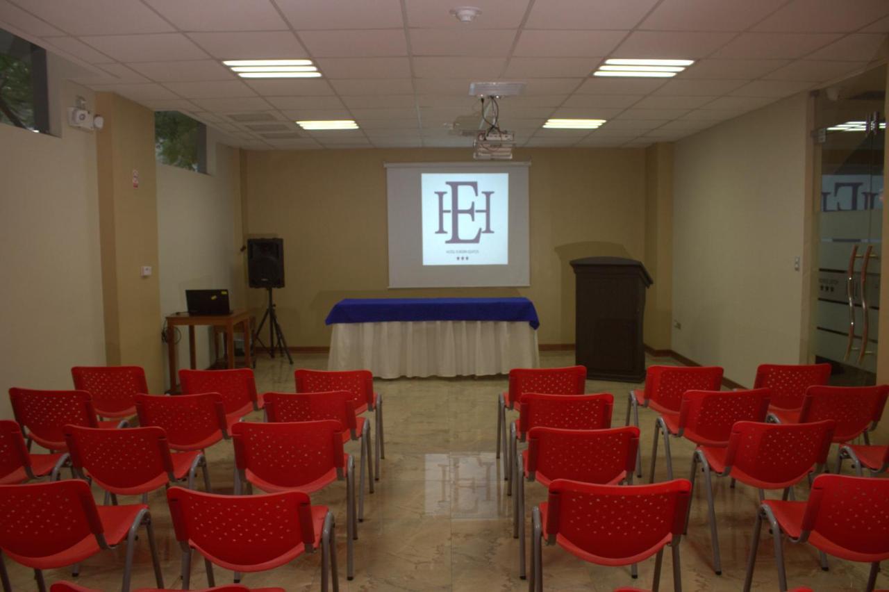 Hotel Europa Икитос Экстерьер фото